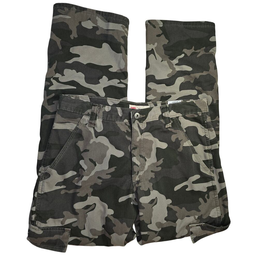 Utility Wrangler Relaxed Fit Camo Fleece Lined Cargo Pants Mens Size 30 x 30